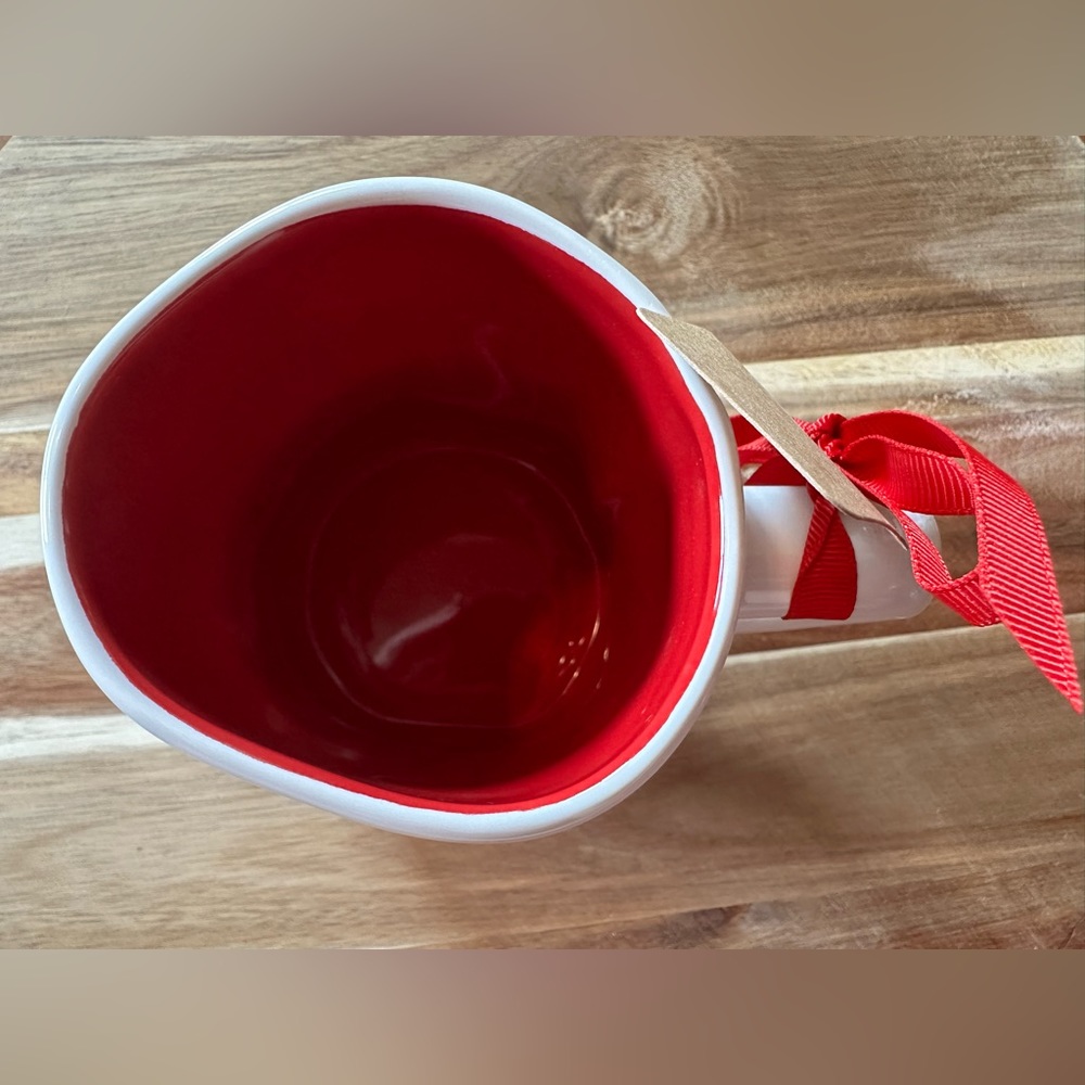 🆕 Rae Dunn Disney QUEEN OF HEARTS Double Sided Mug, Collectable NWT - Picture 5 of 5